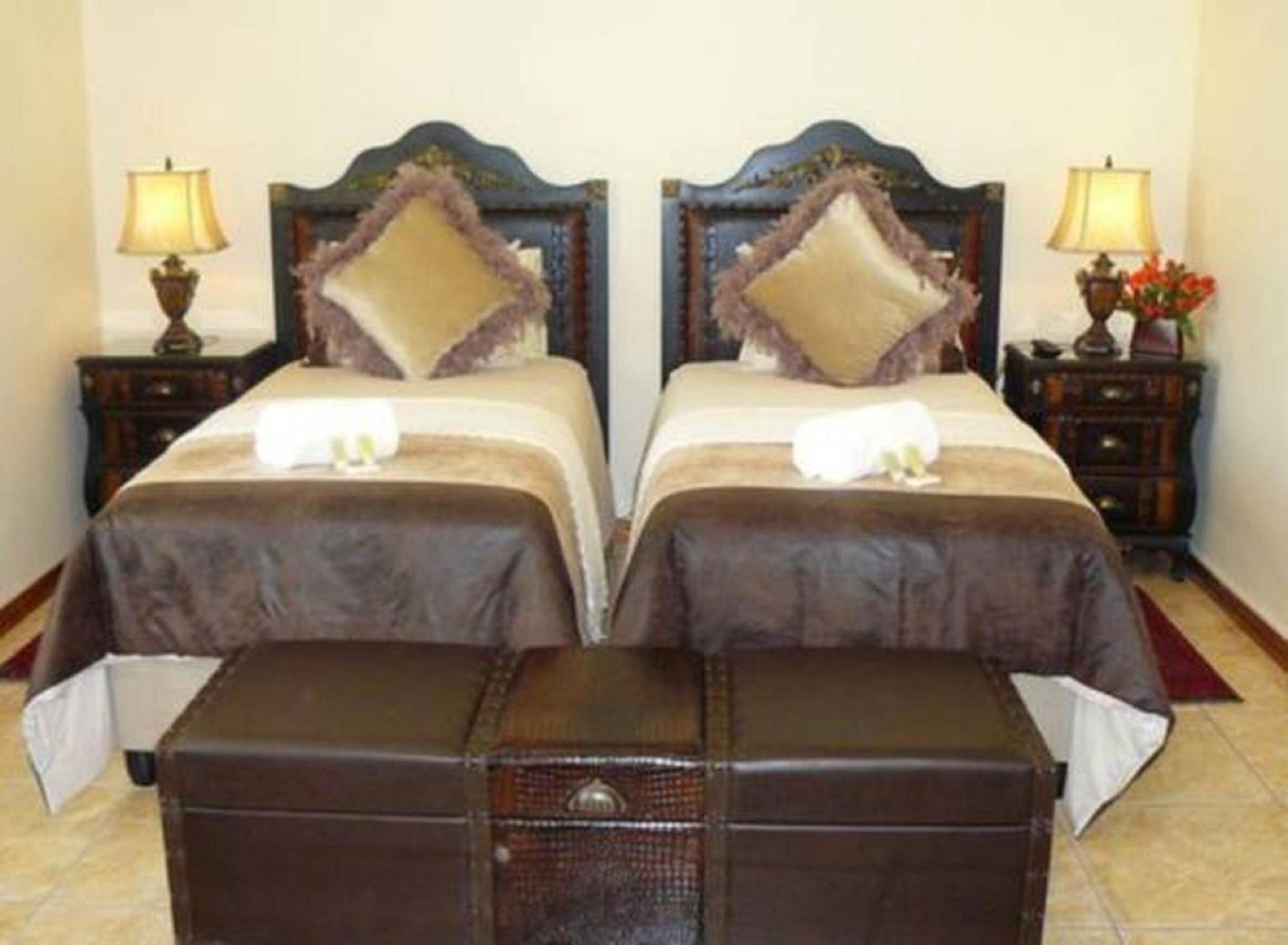 Kimberley Manor Guesthouse Zimmer foto